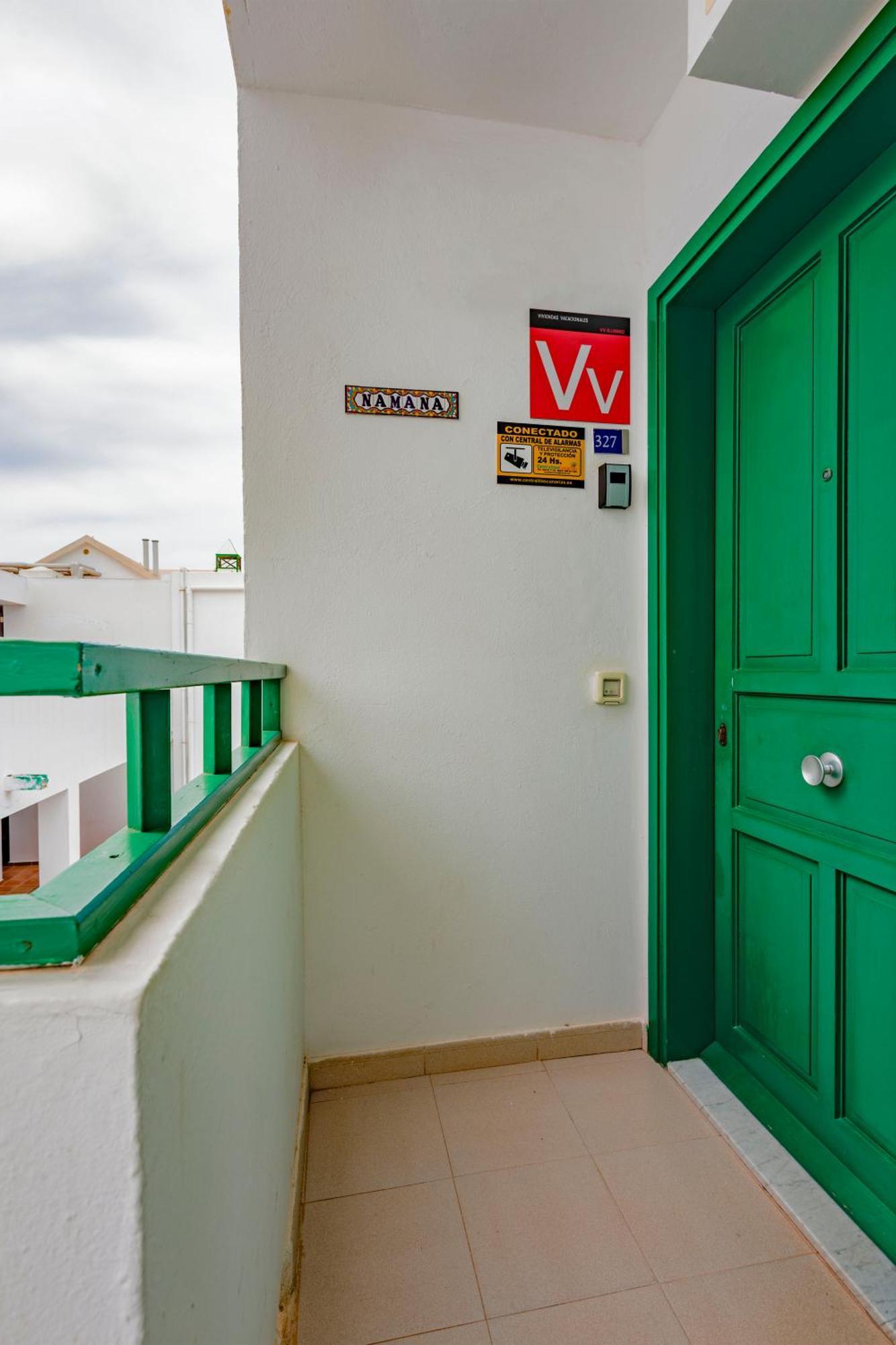 Vivienda Vacacional Namana Beach Costa Teguise Exterior foto